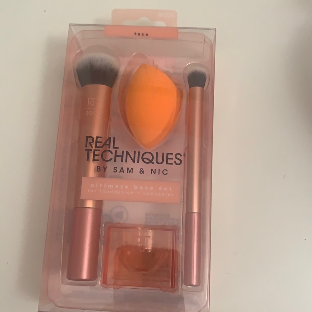 Real Techniques Ultimate Base Set $15